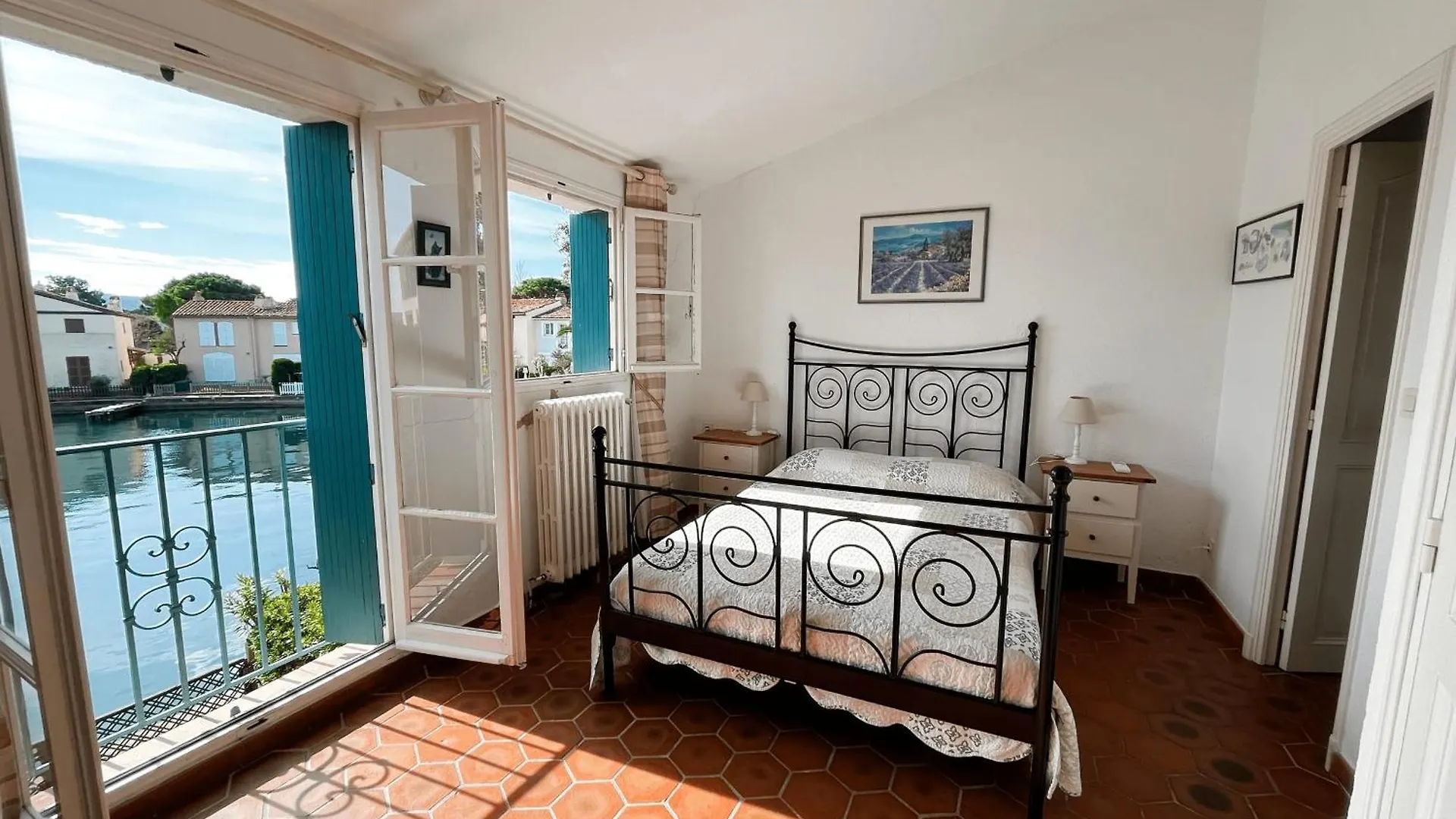 Enlarged House With Wifi And A Mooring Next To The Beach - Ac Grimaud Holiday home