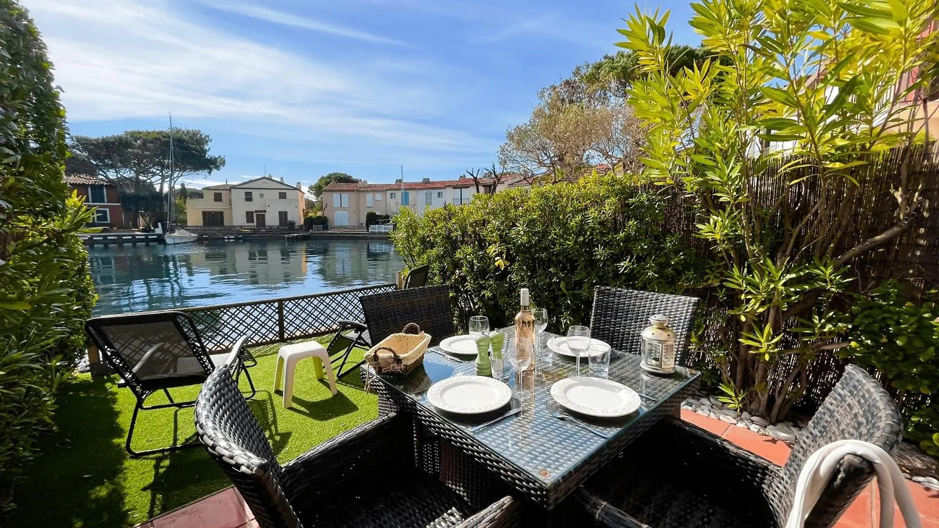 Enlarged House With Wifi And A Mooring Next To The Beach - Ac Grimaud Holiday home