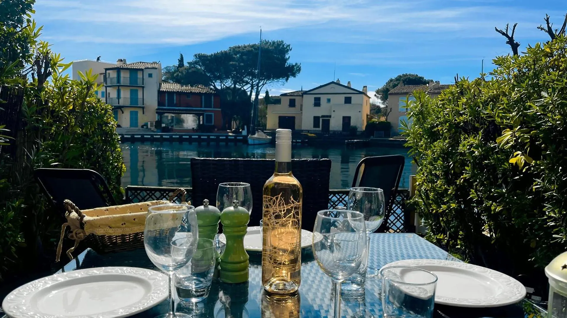 Enlarged House With Wifi And A Mooring Next To The Beach - Ac Grimaud Holiday home