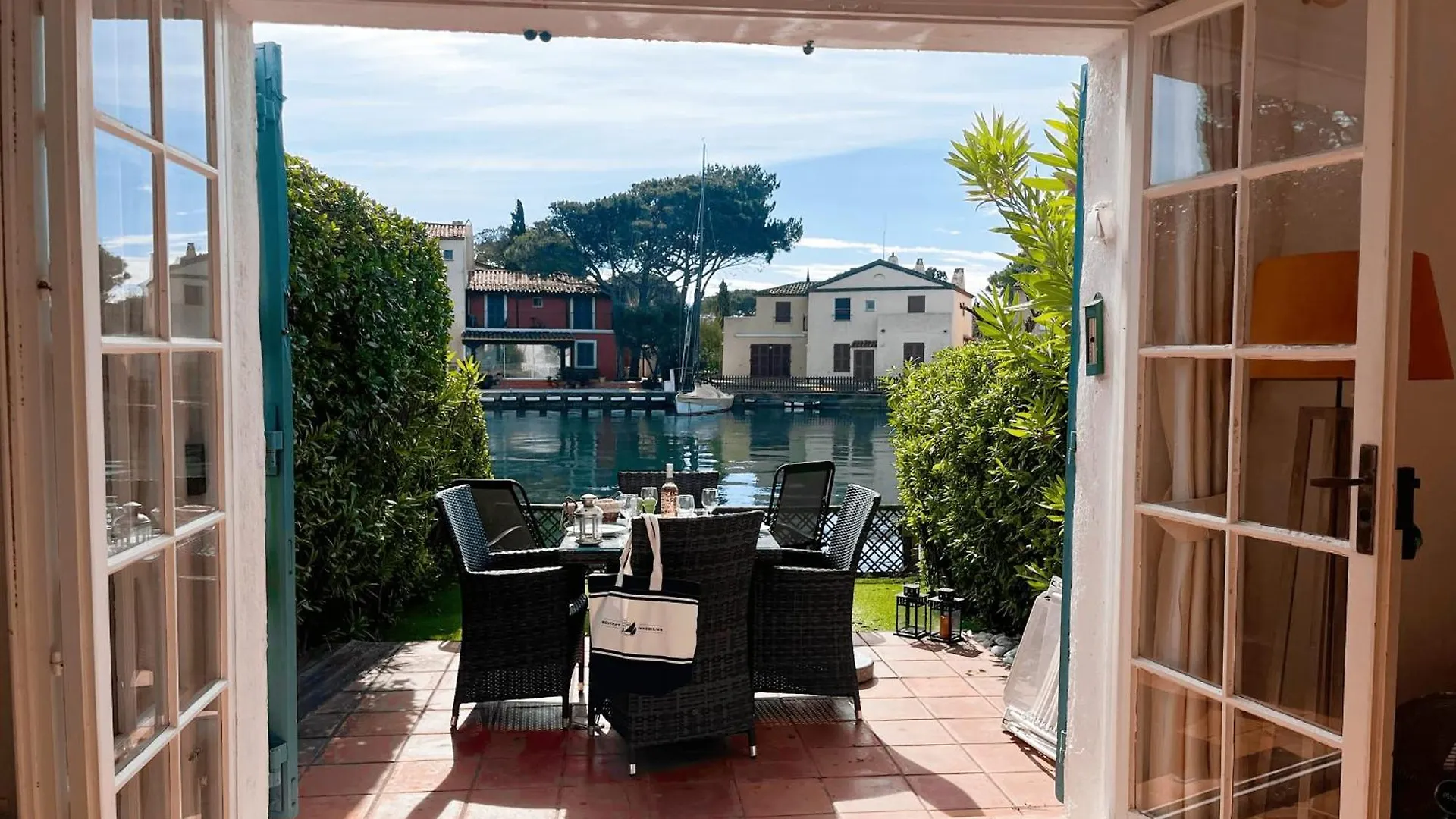 Enlarged House With Wifi And A Mooring Next To The Beach - Ac Grimaud 0*,  France